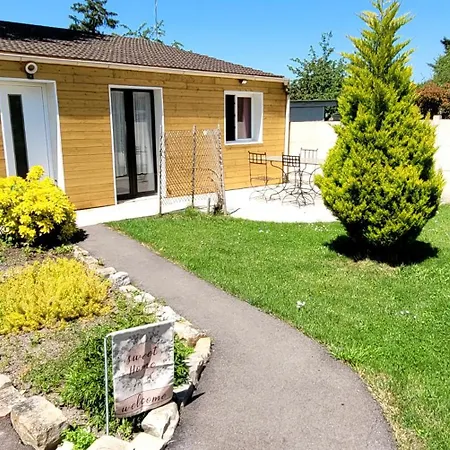 Apartment Jolie Dependance Claye-Souilly