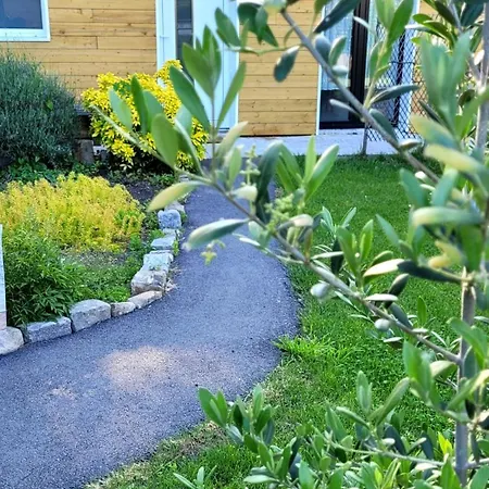 Apartmán Jolie Dependance Claye-Souilly